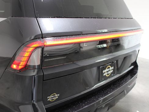 New 2026 Lincoln Navigator Premiere AWD/4WD image 57