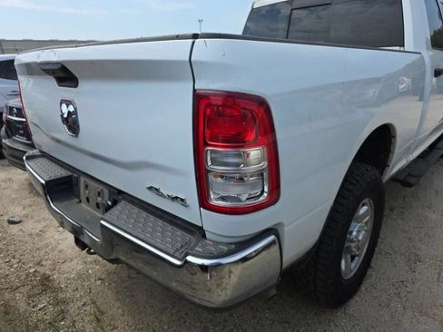 Used 2022 RAM 2500 Tradesman AWD/4WD image 2