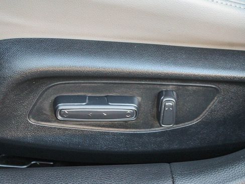 Used 2024 Honda Civic EX-L image 21