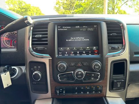 Used 2018 RAM 2500 Laramie AWD/4WD image 26