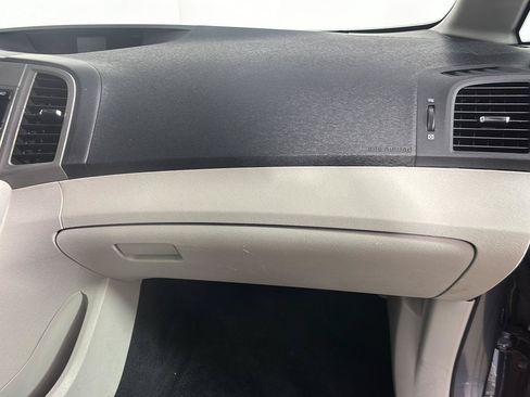 Used 2009 Toyota Venza AWD image 24