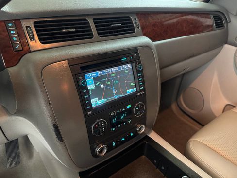 Used 2010 GMC Yukon SLT image 52