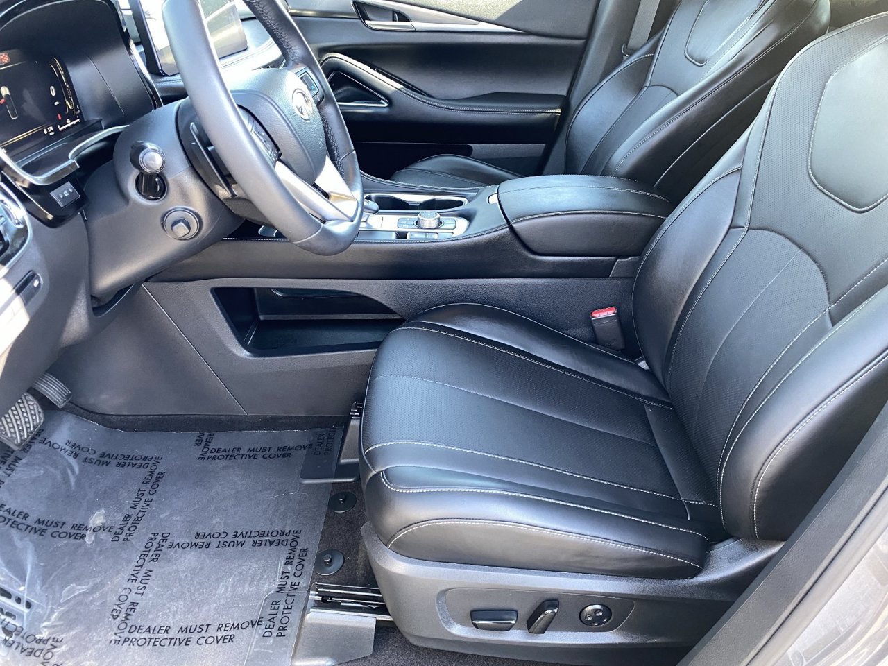 Certified 2027 INFINITI QX60 Luxe w/ Cargo Package FWD image 29