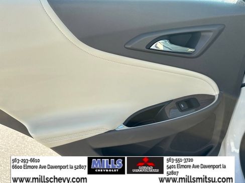 Used 2024 Chevrolet Malibu LT FWD image 17