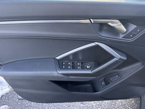 Used 2023 Audi Q3 2.0T Premium Plus w/ Premium Plus Package image 26