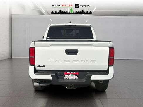 New 2026 Toyota Tacoma TRD Off-Road w/ TRD Off Road Upgrade Package AWD/4WD image 4