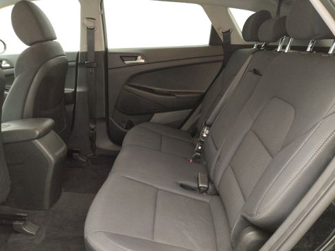 Used 2021 Hyundai Tucson SE image 18