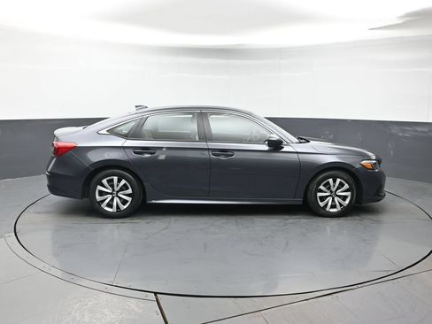 Used 2023 Honda Civic LX image 7