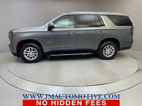 Used 2022 Chevrolet Tahoe LT w/ Luxury Package AWD/4WD image 2