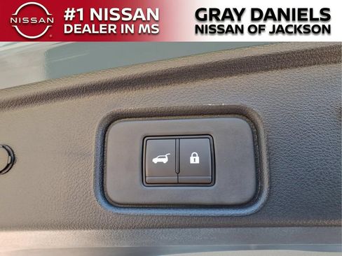 New 2026 Nissan Pathfinder SL w/ Cargo Package FWD image 9