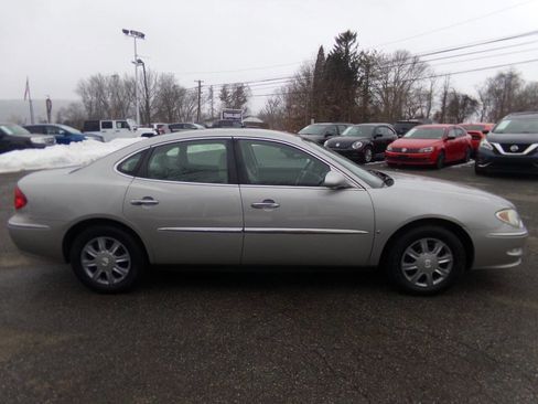 Used 2008 Buick LaCrosse CX image 4