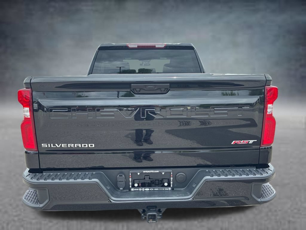 Used 2026 Chevrolet Silverado 1500 RST AWD/4WD image 4
