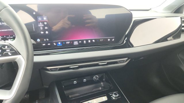 Used 2025 Audi A5 Premium Plus w/ Premium Plus AWD/4WD image 60