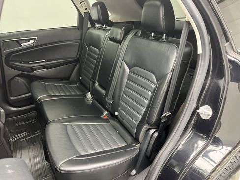Used 2016 Ford Edge SEL w/ Canadian Touring Package image 13