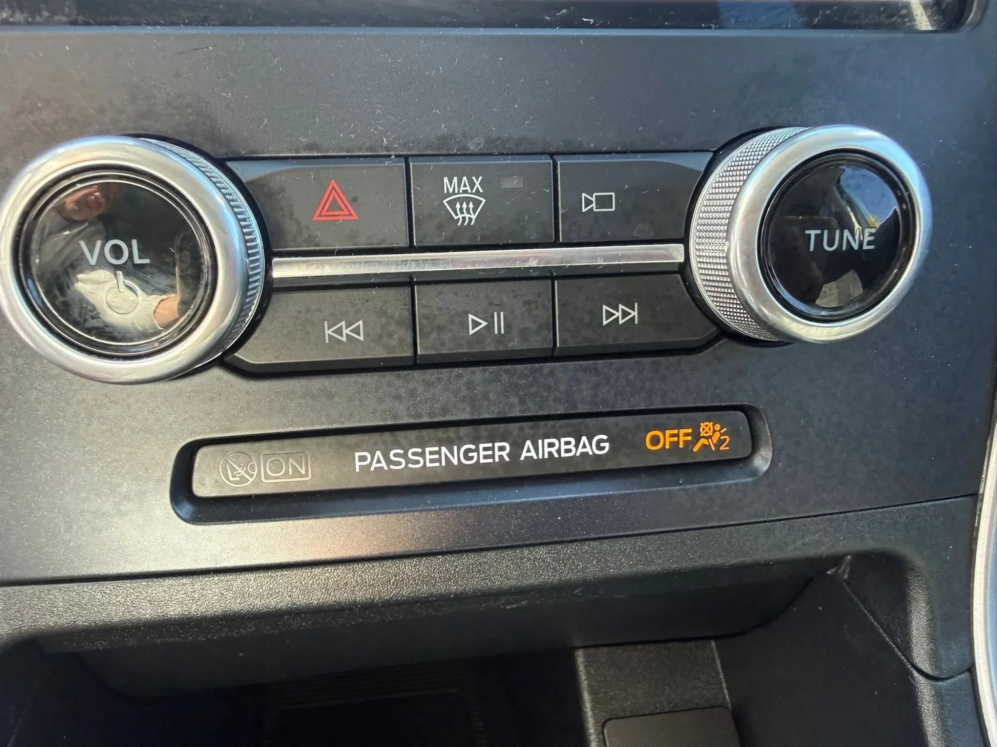 Used 2022 Ford Edge SEL w/ Convenience Package AWD/4WD image 16