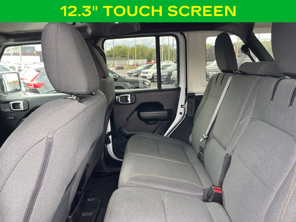 Used 2024 Jeep Wrangler Unlimited w/ Convenience Group AWD/4WD image 12