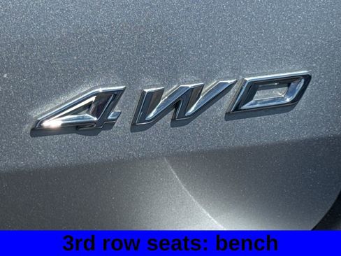 Used 2021 Ford Explorer XLT w/ Equipment Group 202A AWD/4WD image 24