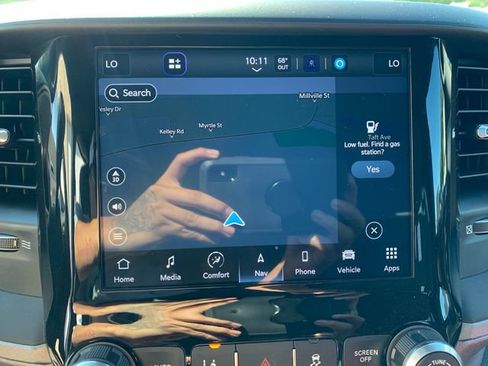 Used 2024 RAM 3500 Tradesman w/ Safety Group image 24