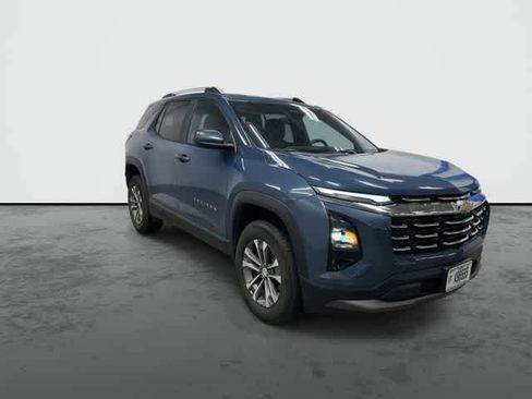 Used 2025 Chevrolet Equinox LT w/ Convenience Package II image 6