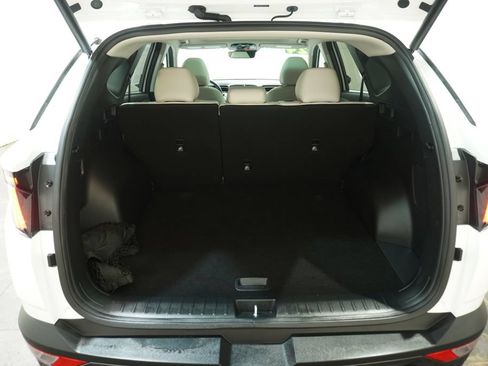 Used 2024 Hyundai Tucson Limited AWD/4WD image 6