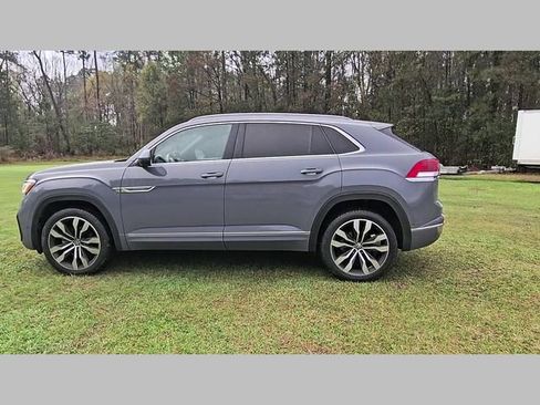 Used 2022 Volkswagen Atlas Cross Sport SEL Premium R-Line image 26