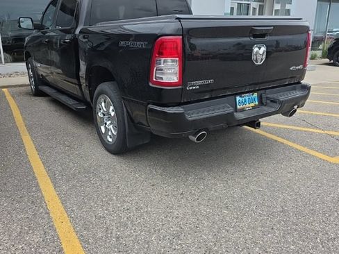 Used 2023 RAM 1500 Big Horn AWD/4WD image 3
