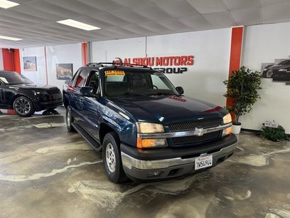 Used 2005 Chevrolet Avalanche LT w/ Preferred Equipment Group