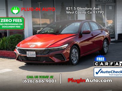 Used 2025 Hyundai Elantra Hybrid