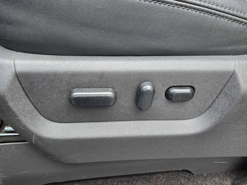 Used 2015 Ford F250 Platinum w/ FX4 Off-Road Package image 19