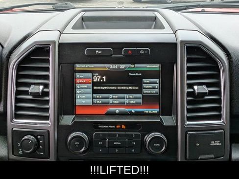 Used 2015 Ford F150 XLT w/ Equipment Group 302A Luxury image 31