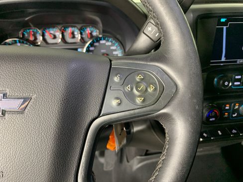 Used 2018 Chevrolet Silverado 1500 LTZ Z71 w/ Centennial Edition AWD/4WD image 18