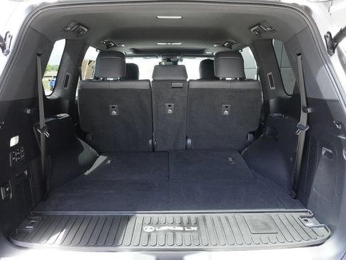 Used 2023 Lexus LX 600 4WD w/ Appearance Package image 31