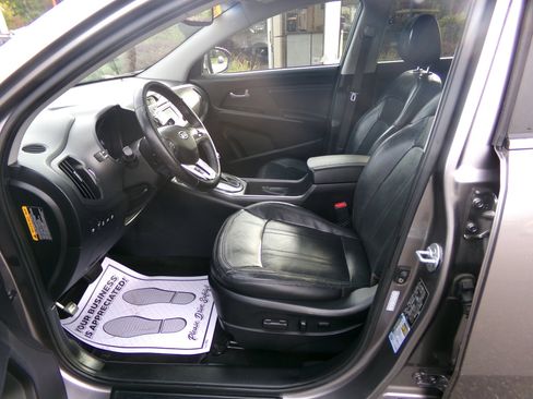 Used 2012 Kia Sportage EX w/ EX Premium Pkg image 9