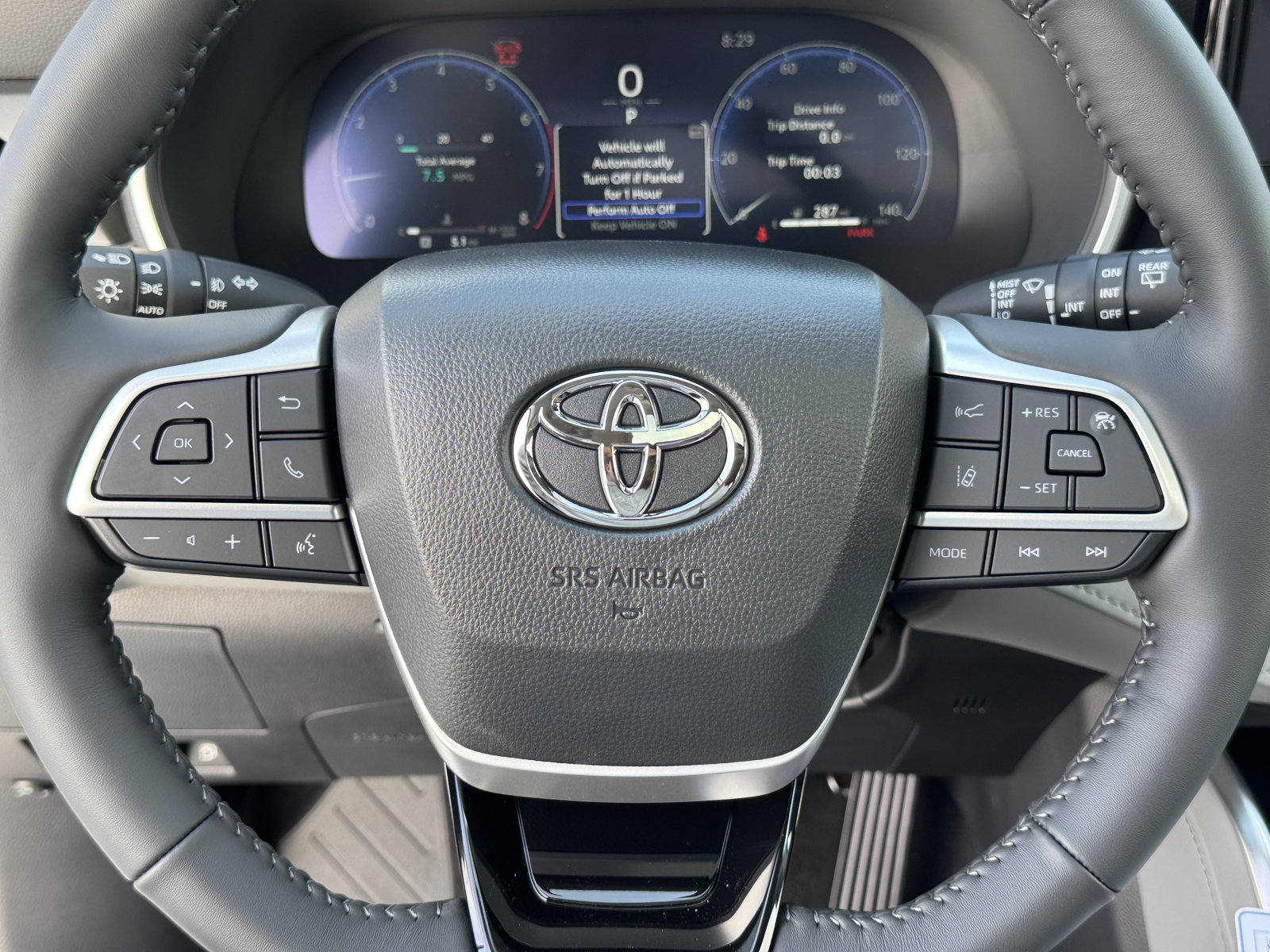 New 2026 Toyota Highlander Limited AWD/4WD image 21