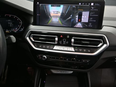 Certified 2023 BMW X4 xDrive30i w/ M Sport Package AWD/4WD image 28