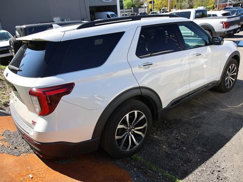 Used 2020 Ford Explorer ST w/ Premium Technology Package AWD/4WD image 5