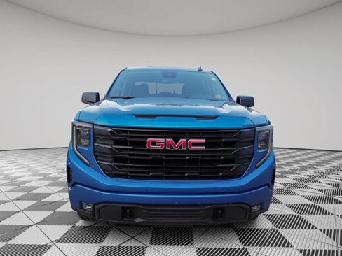 Certified 2023 GMC Sierra 1500 Elevation w/ Preferred Package AWD/4WD image 2