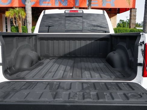 Used 2022 RAM 1500 Limited w/ Body Color Bumper Group image 8