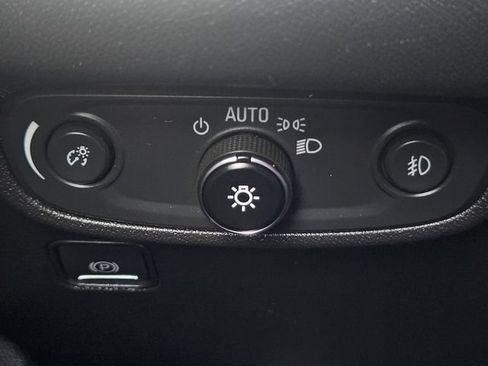 Used 2020 GMC Terrain SLT w/ Preferred Package FWD image 26