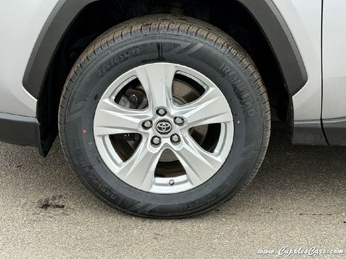 Used 2019 Toyota RAV4 XLE w/ Convenience Package image 46