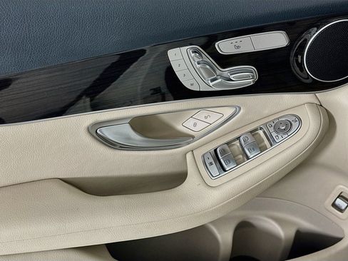 Certified 2022 Mercedes-Benz GLC 300 image 18