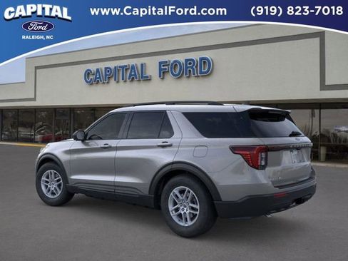 New 2026 Ford Explorer Active image 4