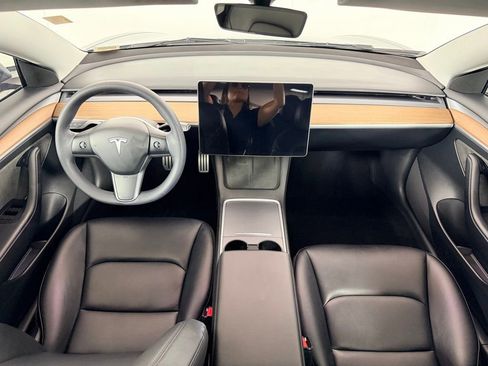 Used 2023 Tesla Model 3 Performance image 15