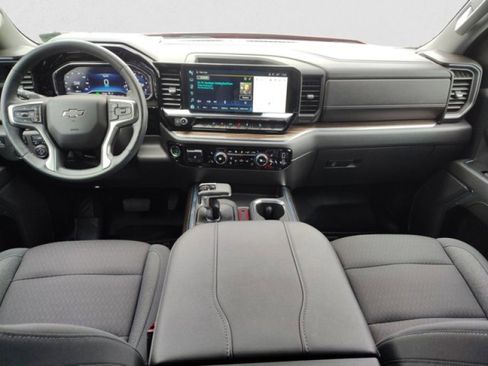 Used 2023 Chevrolet Silverado 1500 RST w/ Z71 Off-Road Package image 13