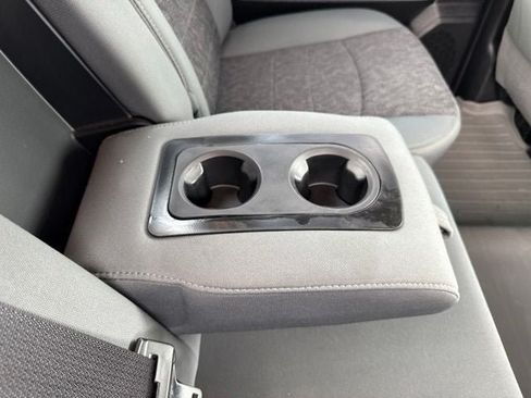 Used 2018 RAM 1500 Big Horn AWD/4WD image 23