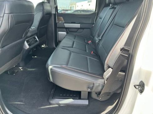 Used 2023 Ford F350 Lariat w/ Lariat Ultimate Package AWD/4WD image 7