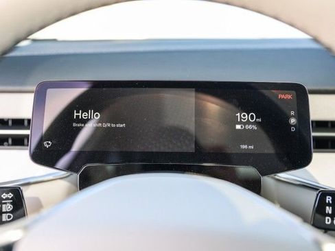 New 2025 Volvo EX90 Ultra image 25