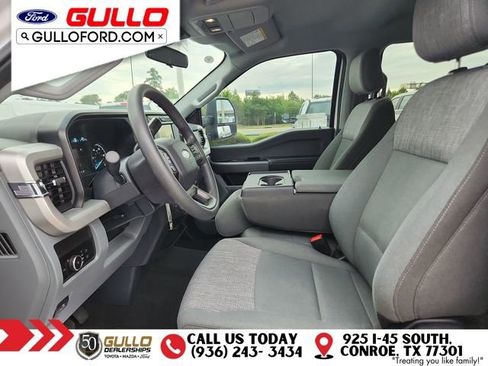 Used 2025 Ford F250 XLT AWD/4WD image 28