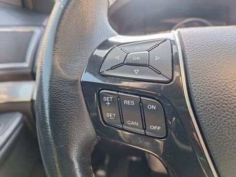 Used 2017 Ford Explorer Limited FWD image 13