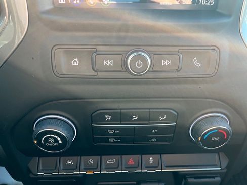 New 2026 Chevrolet Silverado 1500 Custom w/ Rally Edition image 23